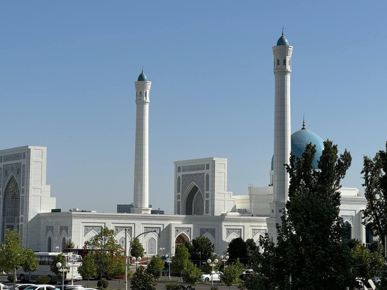 Abay Street- Tashkent City Center Экстерьер фото